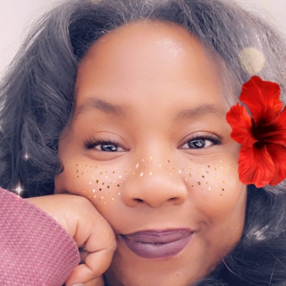 Meet your Posher, Lakeya - Picture 1 of 1